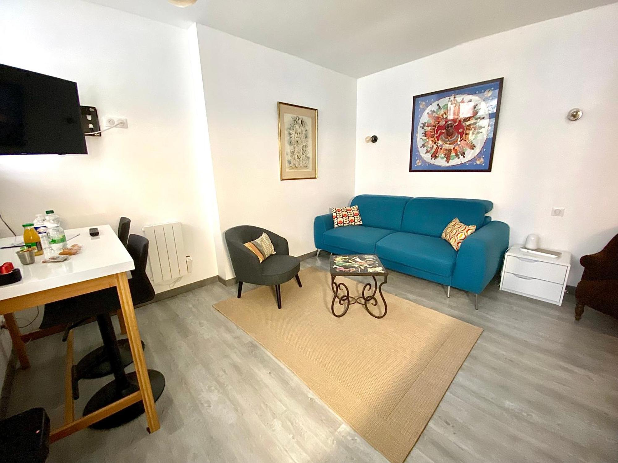 L'Adrien Studio Tout Confort Avec Terrasse Limoges Kültér fotó