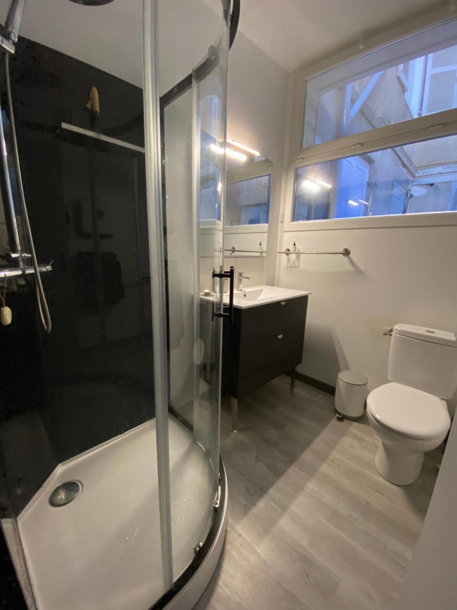 L'Adrien Studio Tout Confort Avec Terrasse Limoges Kültér fotó